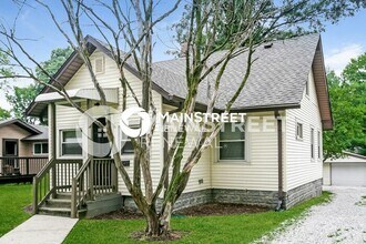 935 N Gibson Ave in Indianapolis, IN - Building Photo - Building Photo