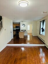 82 Sunrise Ave in Fairfield, CT - Building Photo - Building Photo