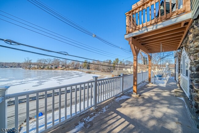 4 E Shore Rd in Denville, NJ - Building Photo - Building Photo