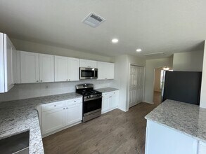 6427 Founding Dr in Katy, TX - Building Photo - Building Photo