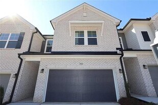 166 Redbud Rd in Canton, GA - Building Photo