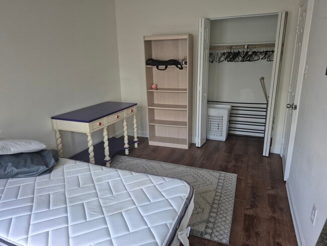 901 S Frederick St, Unit 901 in Arlington, VA - Building Photo - Building Photo