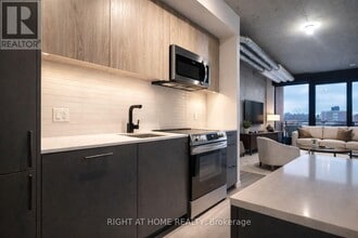 10 James St in Ottawa, ON - Building Photo - Building Photo