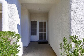 10326 Queens Church Ave in Las Vegas, NV - Building Photo - Building Photo