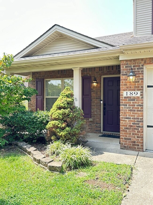 189 Old Woolen Mill Ln in Lexington, KY - Building Photo - Building Photo