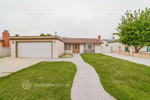 1504 Cole Ave in Highland, CA - Building Photo