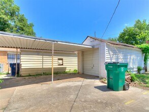 2204 N Hood St in Oklahoma City, OK - Building Photo - Building Photo