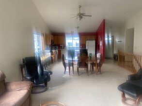 731 Premier Ct, Unit Park View in Eau Claire, WI - Foto de edificio - Building Photo