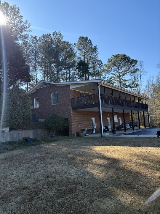1736 Harmony Grove Church Rd in Acworth, GA - Building Photo