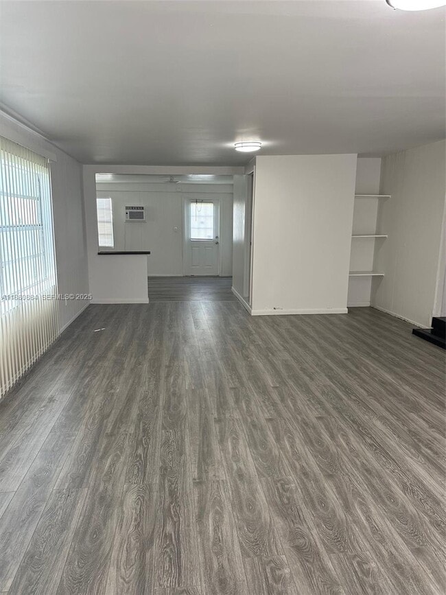 property at 708 S Bond St