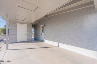 11107 W Iowa Ave in Youngtown, AZ - Building Photo - Building Photo