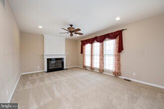 311 Elmhurst Dr in Chester Springs, PA - Building Photo - Building Photo