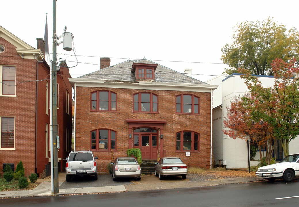517 Church St in Lynchburg, VA - Foto de edificio