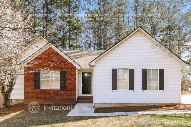 property at 3110 Amber Ln