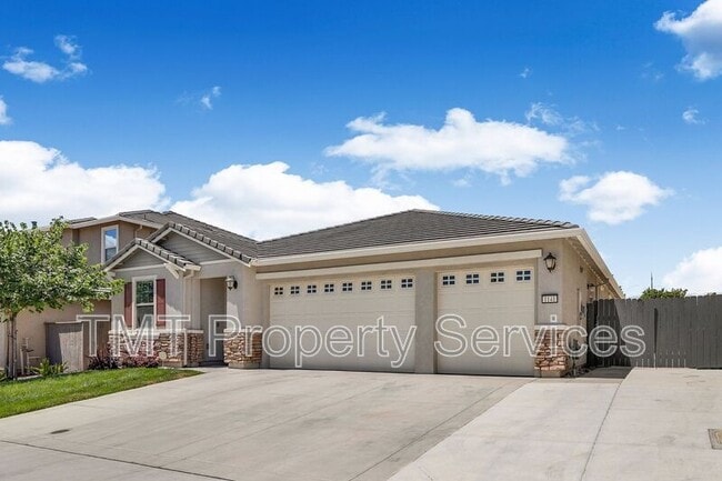 1141 Vista Verde Dr in Roseville, CA - Building Photo - Building Photo