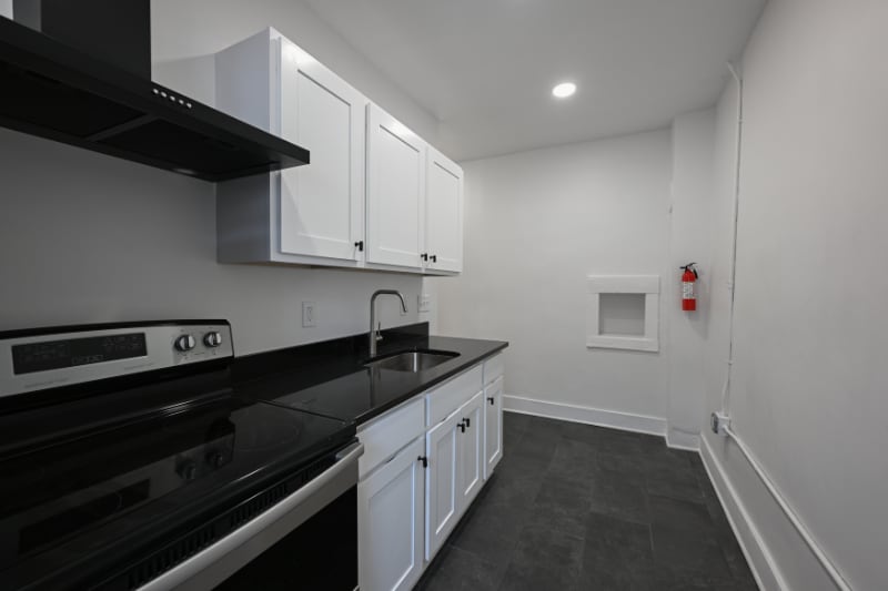 1384 W 83rd St in Cleveland, OH - Foto de edificio