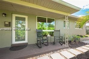 1532 NE 39th St in Oakland Park, FL - Building Photo - Building Photo