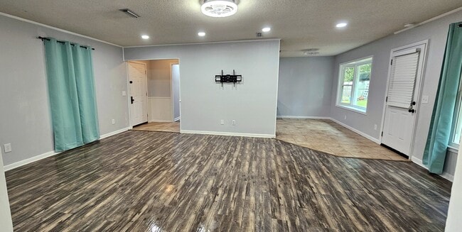 605 Melbourne Dr in Enterprise, AL - Building Photo - Building Photo