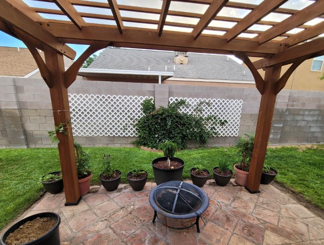 10605 Stanley Dr NW in Albuquerque, NM - Building Photo - Building Photo