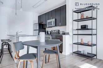 360 H St NW-Unit -FL4-ID418 in Washington, DC - Foto de edificio - Building Photo