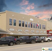 322 W Main St in Kenedy, TX - Building Photo - Building Photo