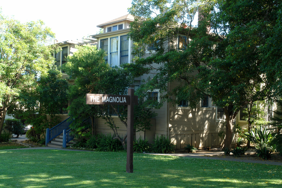 The Magnolia in Santa Barbara, CA - Building Photo