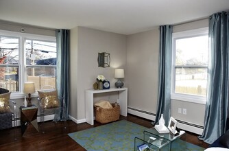 112 Bridgham St, Unit 1 in Providence, RI - Foto de edificio - Building Photo