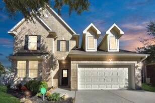 704 Harvard Pointe Dr in League City, TX - Building Photo