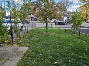 783 Bloor St in Mississauga, ON - Building Photo - Building Photo