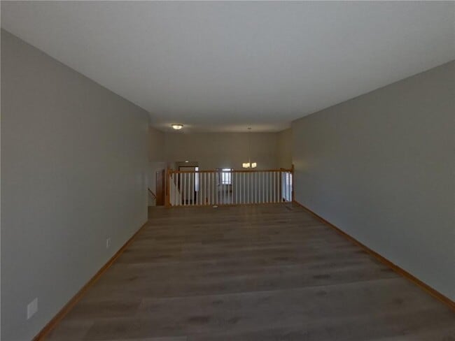 4350 Thornhill Ln in Vadnais Heights, MN - Foto de edificio - Building Photo