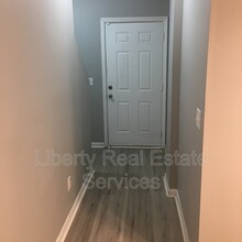 107 Gilbert St in Hinesville, GA - Building Photo - Building Photo