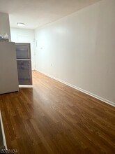 469 River Styx Rd in Hopatcong, NJ - Building Photo - Building Photo