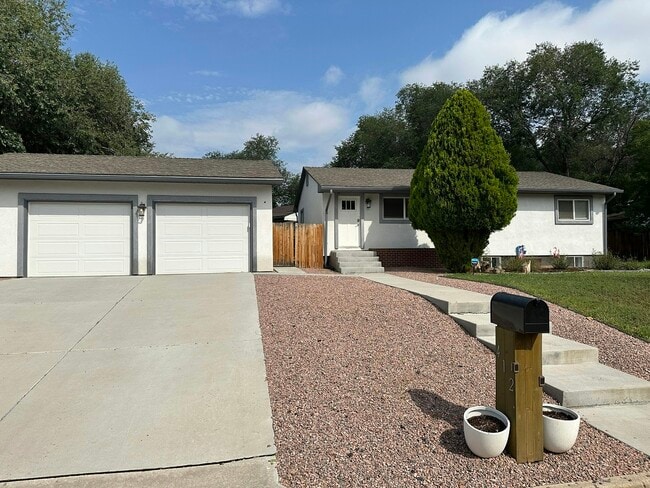 property at 412 N 18th St