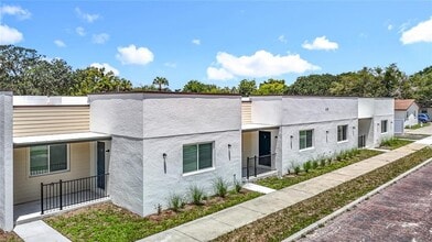326 S Grosse Ave in Tarpon Springs, FL - Building Photo - Building Photo