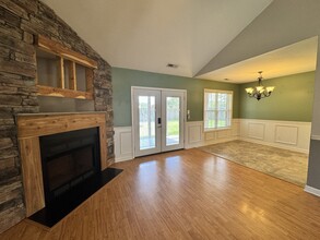145 Broadleaf Dr in Jacksonville, NC - Building Photo - Building Photo