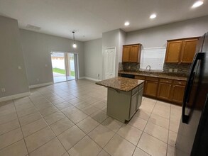 2031 Ribbon Falls Pkwy in Orlando, FL - Building Photo - Building Photo