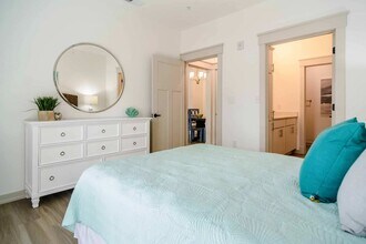 1000 Run Hill Ct in Kill Devil Hills, NC - Building Photo - Building Photo