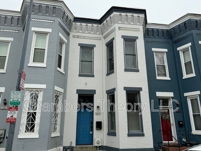 property at 1821 9th St NW