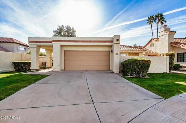 10017 E Saddlehorn Trail in Scottsdale, AZ - Building Photo - Building Photo