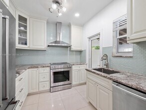314 Romano Ave in Coral Gables, FL - Building Photo - Building Photo