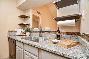 3500 Tangle Brush Dr in The Woodlands, TX - Building Photo