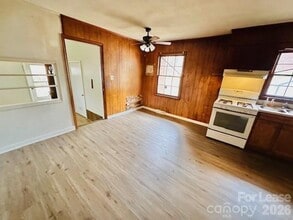 1025 Shenandoah Dr in Gastonia, NC - Building Photo - Building Photo