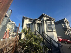 3238 Adeline St in Oakland, CA - Building Photo