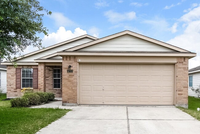 property at 4723 Comal River Loop