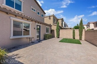 9668 Canyon Landing Ave in Las Vegas, NV - Building Photo - Building Photo