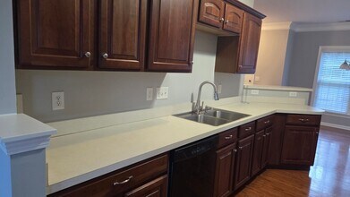 9532 Cadman Ct in Cornelius, NC - Foto de edificio - Building Photo