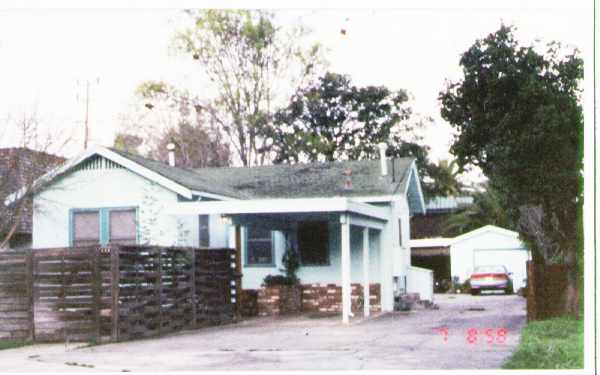 115 Tennyson Ave in Palo Alto, CA - Building Photo