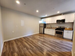 10974 Huber St, Unit studio in Anaheim, CA - Building Photo - Building Photo