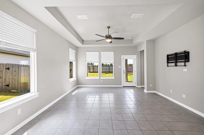 property at 7138 Clearwater Cv Dr