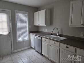 16854 Bridgeton Ln in Huntersville, NC - Building Photo - Building Photo